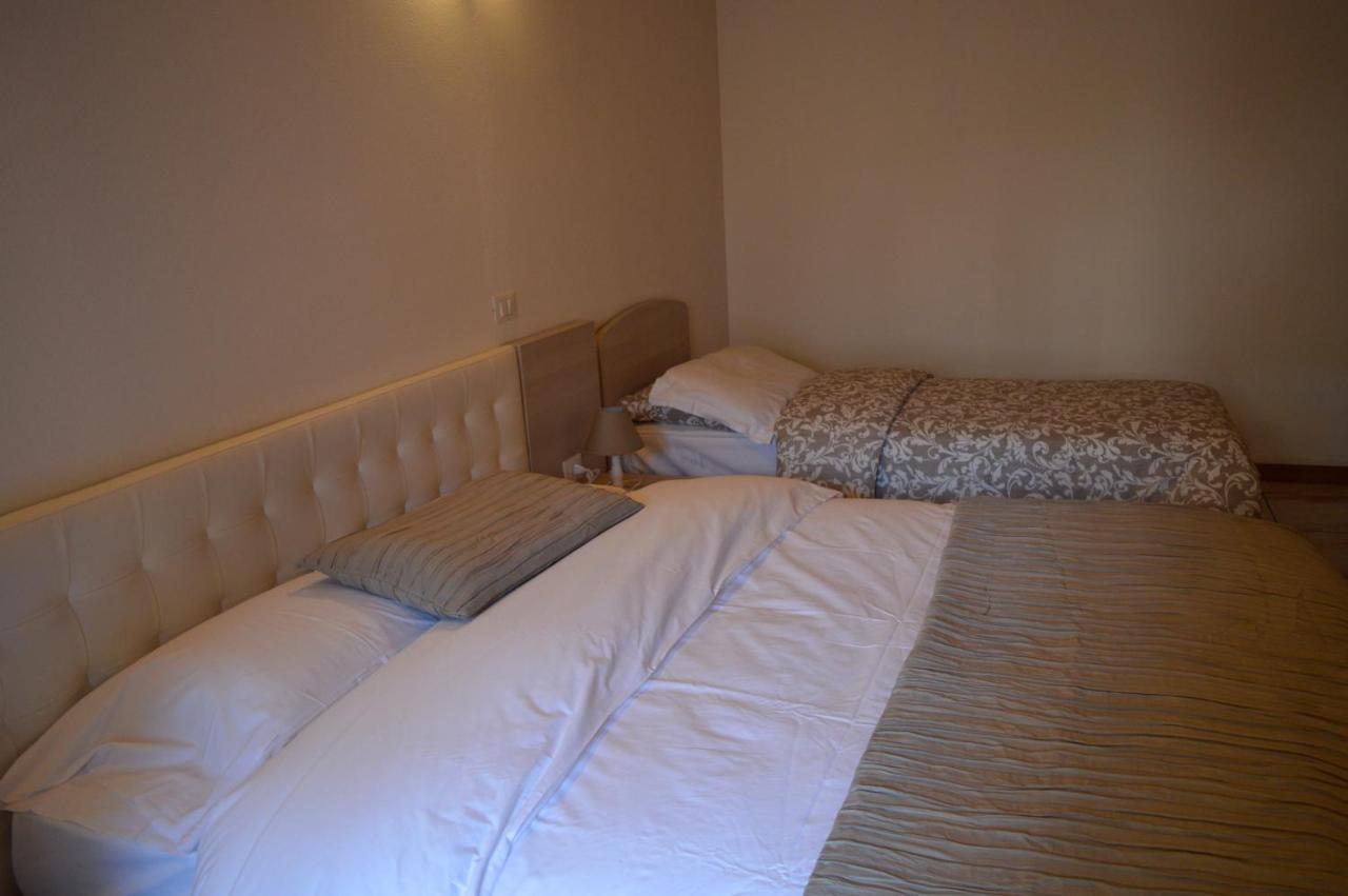 La Contrada Bed & Breakfast Sarnico Bagian luar foto