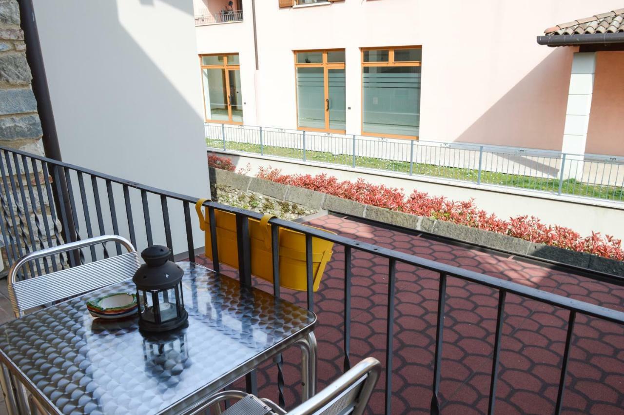 La Contrada Bed & Breakfast Sarnico Bagian luar foto